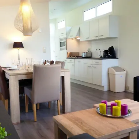 Resort Pdij Comfort 5 Personen *
