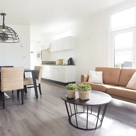 Pdij Comfort 5 Personen * Nieuwerkerk aan den IJssel